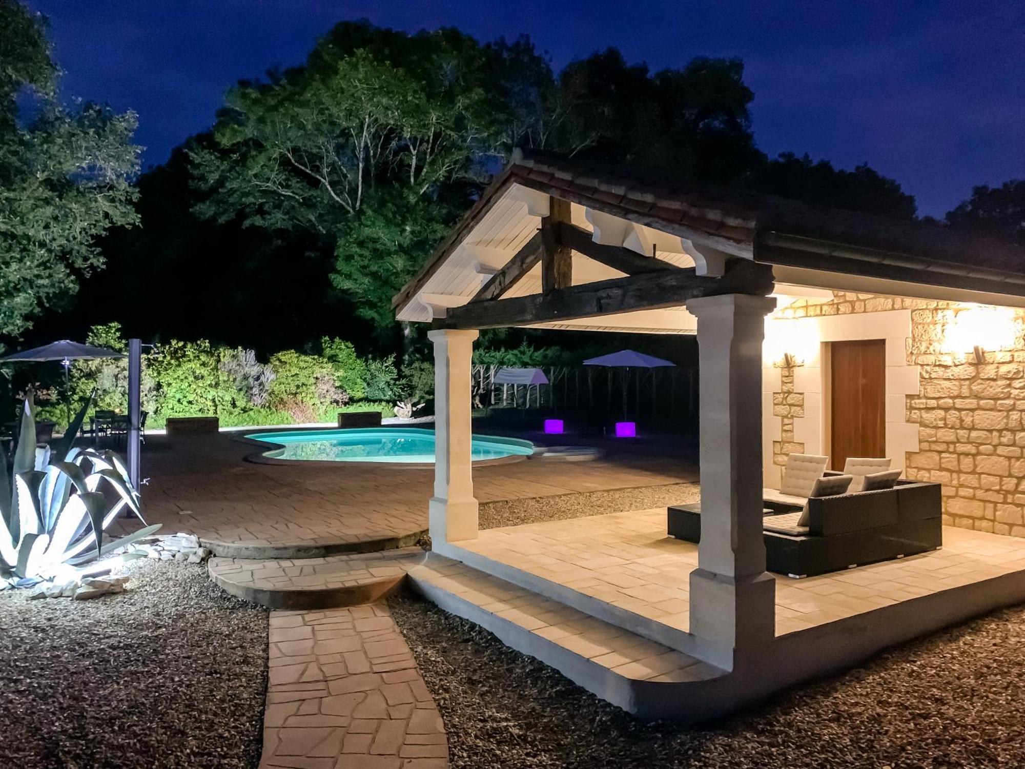 Villa Tagibao Avec Piscine Chauffee Et Spa Lesterps Εξωτερικό φωτογραφία